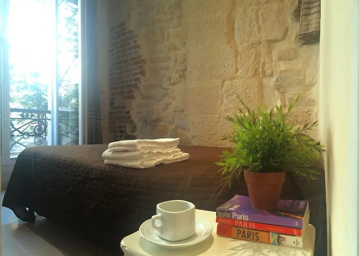 Lumineux Centre - Chatelet Lägenhet